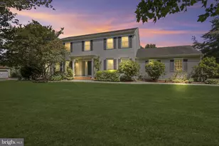 11 Bridgewater Dr, Princeton Junction, NJ 08550 - Photo 1