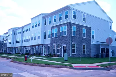 161 Stoutsburg Boulevard, Pennington, NJ 08534 - Photo 1