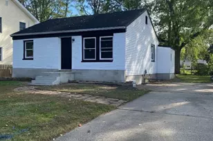 141 Lincoln Ave, Hightstown, NJ 08520 - Photo 1