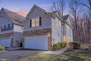 95 Knox Ct, Pennington, NJ 08534 - Photo 1