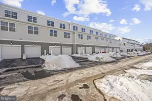 140 Leona Stewart, Pennington, NJ 08534 - Photo 2
