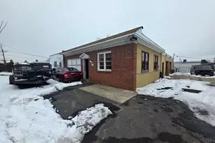 58 Weber, Ewing Township, NJ 08638 - Photo 1