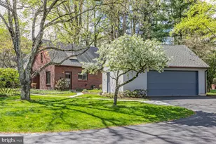 26 Constitution Hill W, Princeton, NJ 08540 - Photo 1