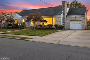13 Coral Dr, Hamilton Township, NJ 08619 - Photo 1