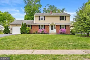 10 Great Woods Dr, Ewing Township, NJ 08618 - Photo 1