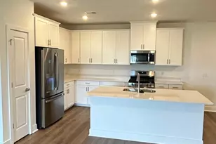 2203 Jacob Francis Wy, Titusville, NJ 08560 - Photo 1