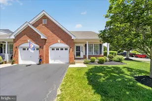 71 Burholme Dr, Hamilton Township, NJ 08691 - Photo 1
