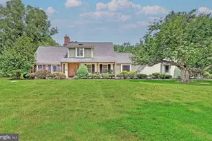 6 Aqua Terrace, Pennington, NJ 08534 - Photo 1