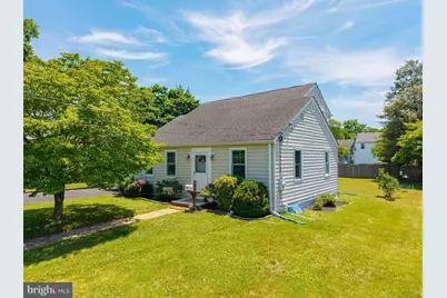 15 Brighten, Hamilton Township, NJ 08619 - Photo 1