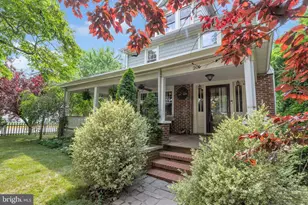 201 Mechanic St, Hightstown, NJ 08520 - Photo 1