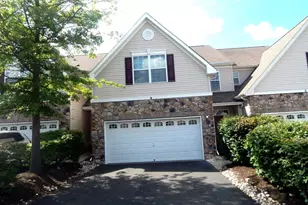 4 Blake Dr, Pennington, NJ 08534 - Photo 1
