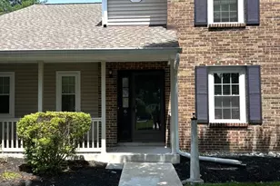 6 Stuyvesant Ct, East Windsor Township, NJ 08520 - Photo 1