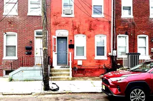 27 Swan St, Trenton, NJ 08611 - Photo 1