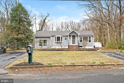 3 Squan Road E, Millstone Township, NJ 08510 - Photo 1