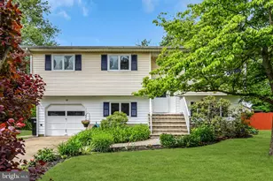 26 Allen Dr, Allentown, NJ 08501 - Photo 1