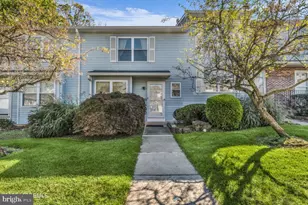 14 Deerfield Ln, Monroe Township, NJ 08831 - Photo 1