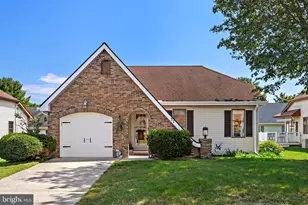 37 Fir Rd, Manahawkin, NJ 08050 - Photo 1