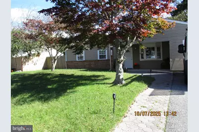 153 Oakleaf Drive, Tuckerton, NJ 08087 - Photo 1