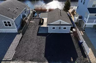 41 W Raritan Dr, Tuckerton, NJ 08087 - Photo 1