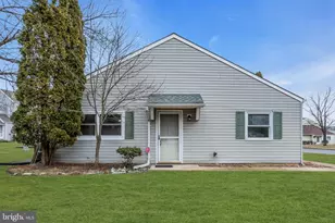 24 S Seas Ct, Barnegat, NJ 08005 - Photo 1