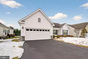 10 Norwalk Ln, Barnegat, NJ 08005 - Photo 1