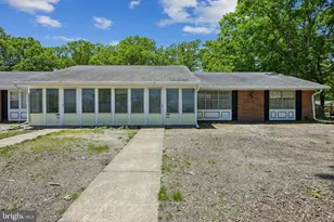 133 Farrington Ct, Lakewood, NJ 08701 - Photo 1