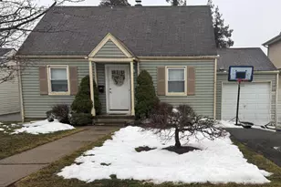 54 Lindale Ct, Clifton, NJ 07013 - Photo 1