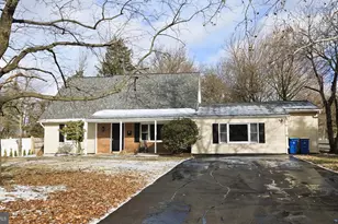 199 Berger St, Franklin Township, NJ 08873 - Photo 1