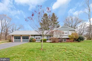19 Jamestown Rd, Montgomery Township, NJ 08502 - Photo 1