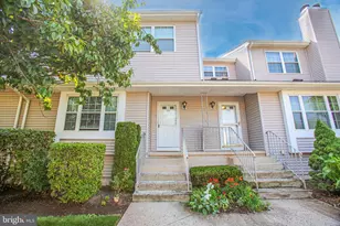 194 Driscoll Ct, Franklin Township, NJ 08873 - Photo 1