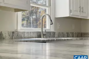 21 Zion Ct, Zion Crossroads, VA 22942 - Photo 14