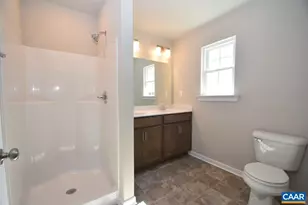 1211 Shenandoah Crossing Dr, Gordonsville, VA 22942 - Photo 4