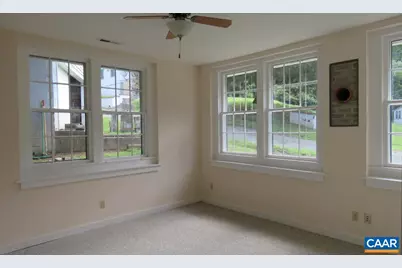 730 Canal St, Scottsville, VA 24590 - Photo 8