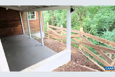 730 Canal St, Scottsville, VA 24590 - Photo 22