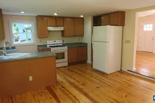 730 Canal St, Scottsville, VA 24590 - Photo 12