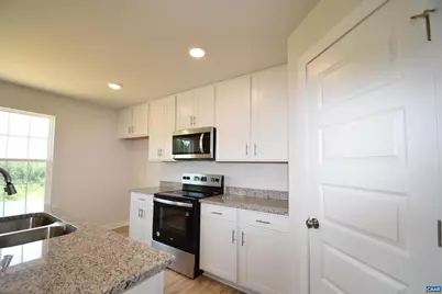 219 Riva Way, Palmyra, VA 22963 - Photo 8