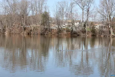 562 Locust Dr, Louisa, VA 23093 - Photo 14