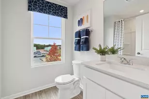 95 Saxon St, Charlottesville, VA 22902 - Photo 6