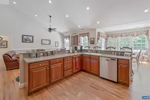 27 Kingswood Rd, Palmyra, VA 22963 - Photo 4