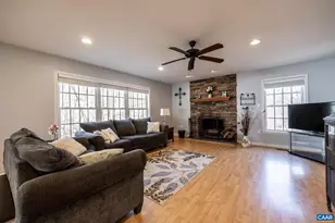 2102 N Lakeshore Dr, Louisa, VA 23093 - Photo 12