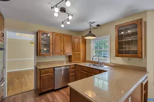 114 W Pebble Beach Dr, Gordonsville, VA 22942 - Photo 10