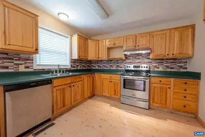 497 Sunset Dr, Stanardsville, VA 22973 - Photo 4