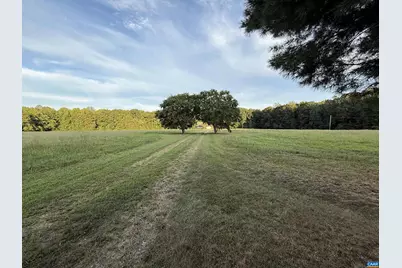 5051 Shannon Hill Rd, Kents Store, VA 23084 - Photo 2