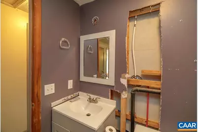 1209 Hollands Rd, Palmyra, VA 22968 - Photo 18