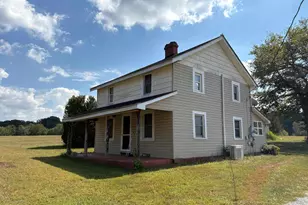 5912 & 5928 W Hoover Rd, Reva, VA 22735 - Photo 2