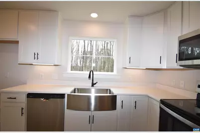 Three Chopt Rd #TC15B, Kents Store, VA 23084 - Photo 10