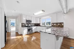 478 Rosewood Dr, Scottsville, VA 24590 - Photo 10