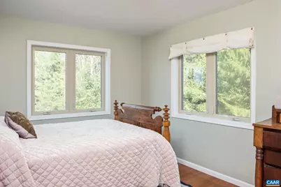 70 Percy Ln, Fairfield, VA 24435 - Photo 32