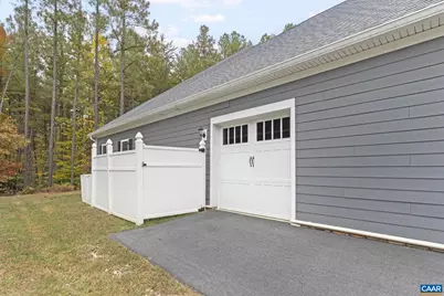 1274 Bear Island Pkwy, Zion Crossroads, VA 22942 - Photo 6