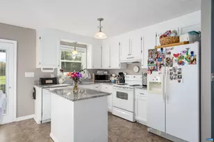 568 Branch Rd, Scottsville, VA 24590 - Photo 6